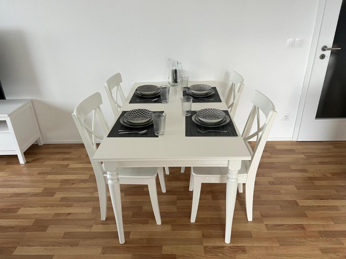 The Dante Prague - Family And Friends Apartments, Free Parking Εξωτερικό φωτογραφία